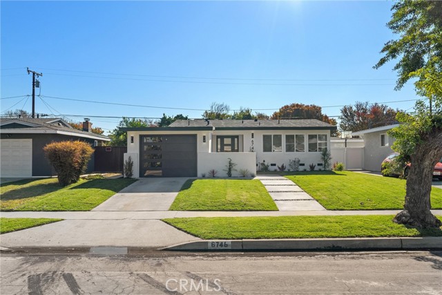 Detail Gallery Image 4 of 28 For 6746 E Belice St, Long Beach,  CA 90815 - 3 Beds | 2 Baths