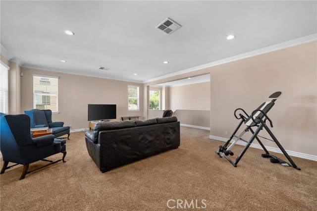 13812 Breeders Cup Drive, Rancho Cucamonga CA: https://media.crmls.org/medias/f986c492-4ea3-43de-884b-30ef97768b20.jpg