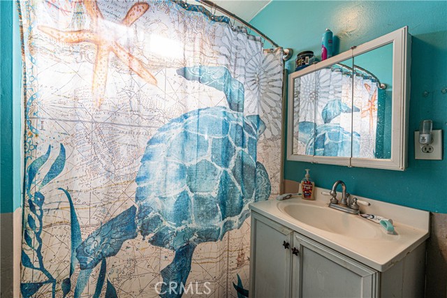 Detail Gallery Image 12 of 32 For 26380 Green Ave, Hemet,  CA 92545 - 3 Beds | 1 Baths