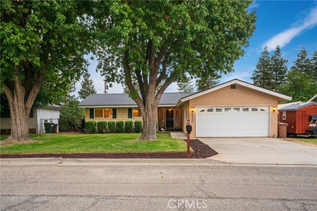 Detail Gallery Image 1 of 1 For 2930 Village Dr, Merced,  CA 95348 - 3 Beds | 2 Baths