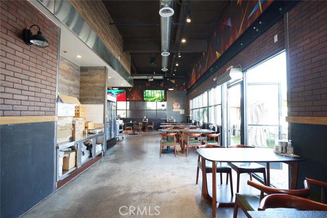 18268 Gale Avenue, City Of Industry CA: https://media.crmls.org/medias/f98718cf-f776-42e2-9dca-e1d6f1b27374.jpg