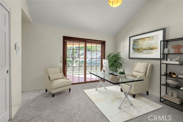 2572 Sunset Drive, Riverside CA: https://media.crmls.org/medias/f98831d5-e751-4bcd-b07f-e81d07169c98.jpg