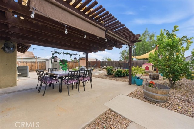 Detail Gallery Image 32 of 42 For 24103 Sandy Glade Ave, Moreno Valley,  CA 92557 - 3 Beds | 2 Baths