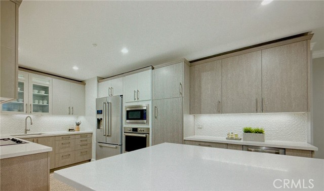 Detail Gallery Image 20 of 46 For 18337 Chatham Ln, Porter Ranch,  CA 91326 - 4 Beds | 2/1 Baths