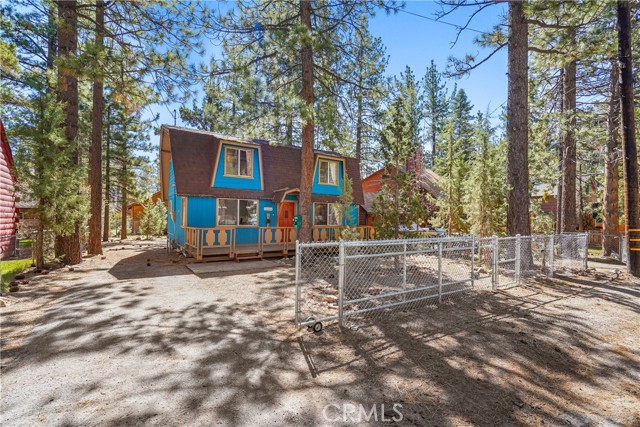 Detail Gallery Image 4 of 35 For 964 Michael Ave, Big Bear City,  CA 92314 - 2 Beds | 2 Baths