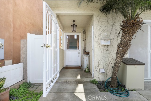 1628 Lomax Lane, Redondo Beach, California 90278, 3 Bedrooms Bedrooms, ,2 BathroomsBathrooms,Residential,For Sale,Lomax,SB24062009