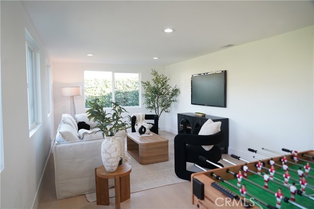 Detail Gallery Image 18 of 33 For 6901 Breeland, Huntington Beach,  CA 92647 - 3 Beds | 2 Baths