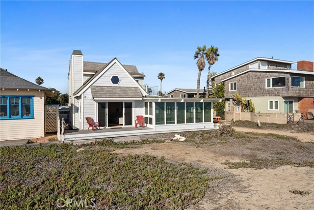 16685 S Pacific Avenue, Sunset Beach CA: https://media.crmls.org/medias/f98ab0f5-669a-41f1-a9fa-3e06d0498007.jpg