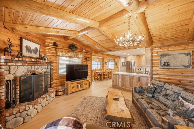 1306 Balsam Drive, Big Bear Lake, CA 92315