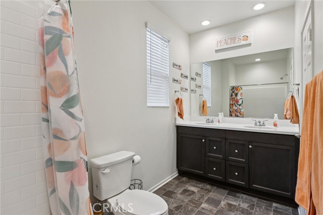 Detail Gallery Image 27 of 51 For 5313 Teramo, Fontana,  CA 92336 - 3 Beds | 2/1 Baths