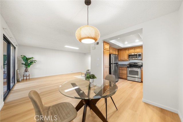 Detail Gallery Image 5 of 16 For 13212 La Jolla 307b,  La Mirada,  CA 90638 - 1 Beds | 1 Baths