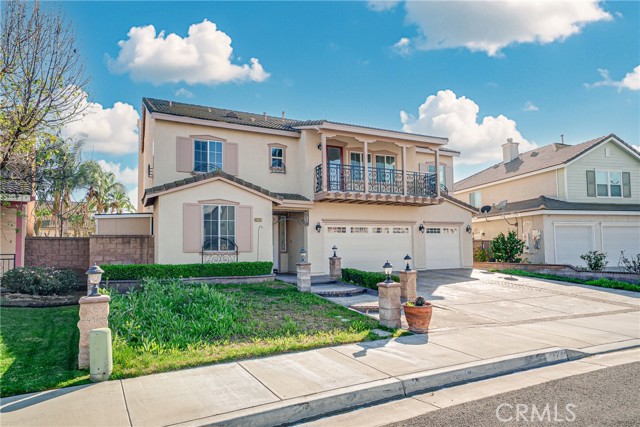 Detail Gallery Image 2 of 29 For 13723 Deerpath, Corona,  CA 92880 - 6 Beds | 5 Baths
