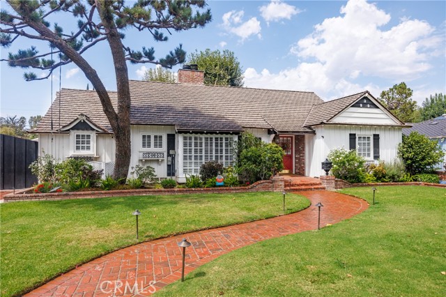 Detail Gallery Image 3 of 39 For 6233 Orion Ave, Van Nuys,  CA 91411 - – Beds | – Baths