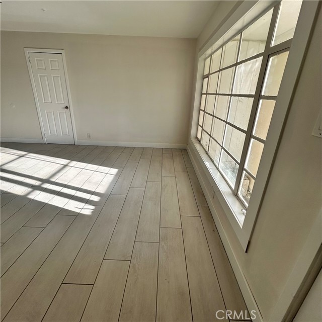 Detail Gallery Image 9 of 9 For 9775 Poplar Ave, Fontana,  CA 92335 - 4 Beds | 2 Baths
