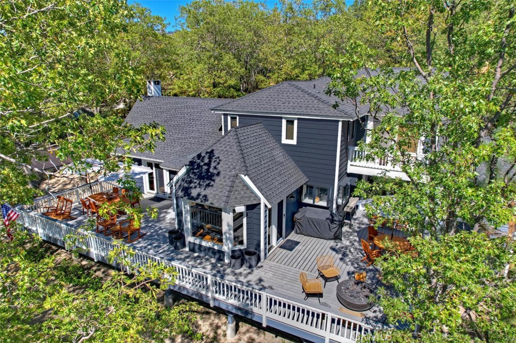 28956 N Shore Road, Lake Arrowhead, CA 92352