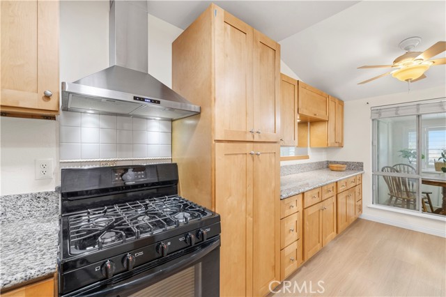 2 Bed Home for Sale in Newhall, California