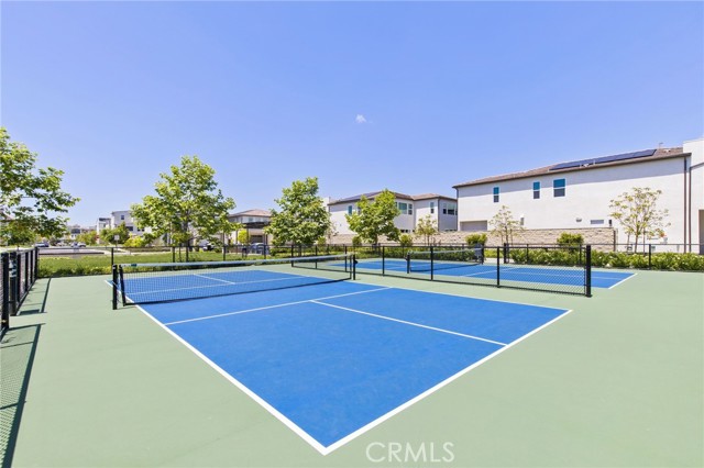 180 Paddlewheel, Lake Forest CA: https://media.crmls.org/medias/f98dfbe2-1424-4f55-8ae0-95a22ba2be32.jpg