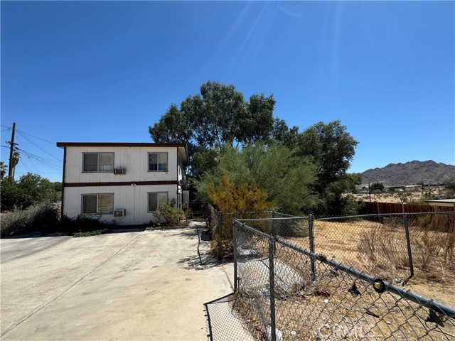 Detail Gallery Image 13 of 23 For 61979 Begonia Pl, Joshua Tree,  CA 92252 - – Beds | – Baths