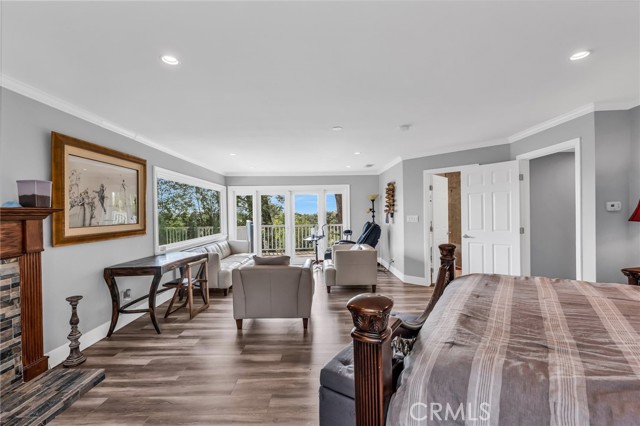 8404 Joan Lane, West Hills CA: https://media.crmls.org/medias/f98e4523-cde7-40f0-a78b-0c5160d273ee.jpg