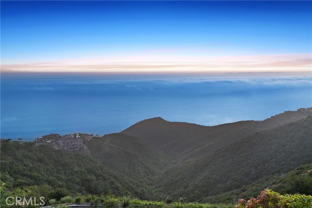 23 Saint Maxime, Laguna Niguel CA: https://media.crmls.org/medias/f98e6019-7a74-441e-a025-846109772ba6.jpg