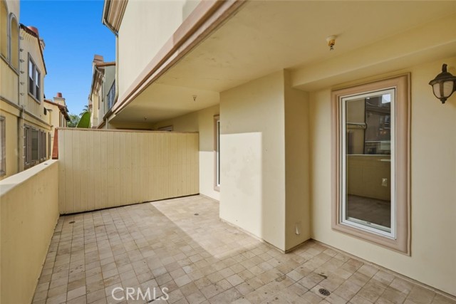 Detail Gallery Image 41 of 49 For 233 S Irena #1,  Redondo Beach,  CA 90277 - 4 Beds | 3 Baths