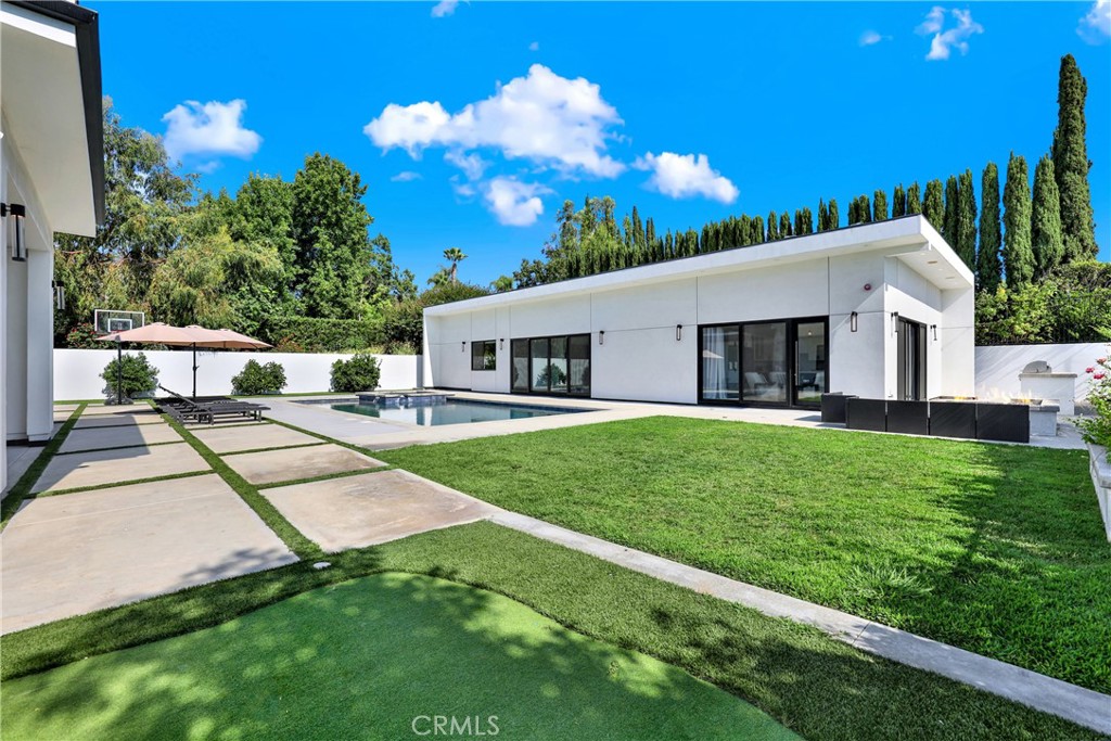 MLS #OC26171838 image #4