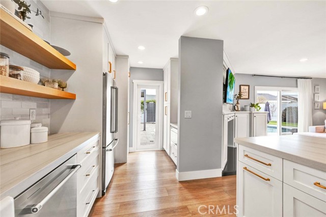 Detail Gallery Image 10 of 26 For 677 N Clinton St, Orange,  CA 92867 - 3 Beds | 2 Baths