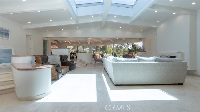 Detail Gallery Image 4 of 74 For 30421 Mirador Ct, Laguna Niguel,  CA 92677 - 4 Beds | 3/1 Baths