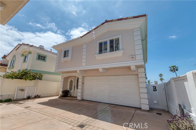 Detail Gallery Image 57 of 57 For 627 N Lucia Ave #B,  Redondo Beach,  CA 90277 - 4 Beds | 3/1 Baths