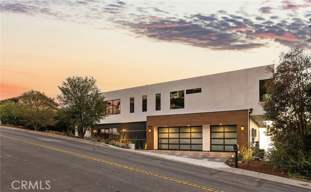 Detail Gallery Image 8 of 46 For 606 E Avenida San Juan, San Clemente,  CA 92672 - 4 Beds | 4/1 Baths