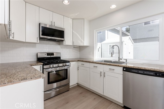 Detail Gallery Image 19 of 36 For 9538 Bickley Dr #2,  Huntington Beach,  CA 92646 - 2 Beds | 1/1 Baths