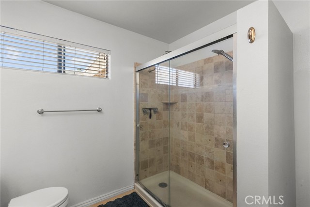 Detail Gallery Image 19 of 37 For 11274 Morrison St #2,  North Hollywood,  CA 91601 - 2 Beds | 2/1 Baths