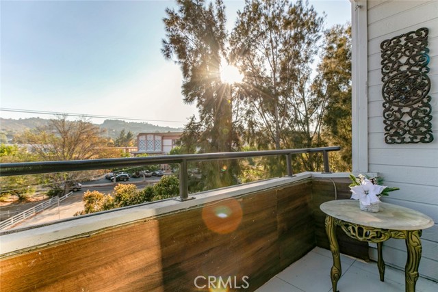 Detail Gallery Image 24 of 66 For 13331 Moorpark St #319,  Sherman Oaks,  CA 91423 - 2 Beds | 2 Baths