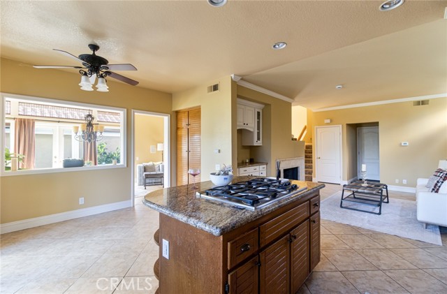 Detail Gallery Image 14 of 34 For 102 via Candelaria, Coto de Caza,  CA 92679 - 3 Beds | 2/1 Baths