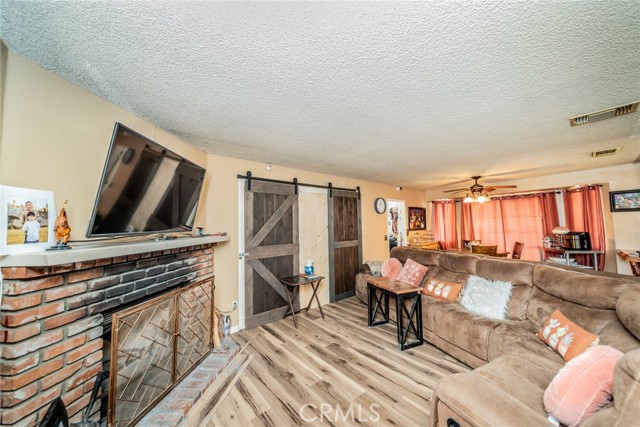 Detail Gallery Image 12 of 43 For 4637 Luna Rd, Phelan,  CA 92371 - 3 Beds | 2 Baths