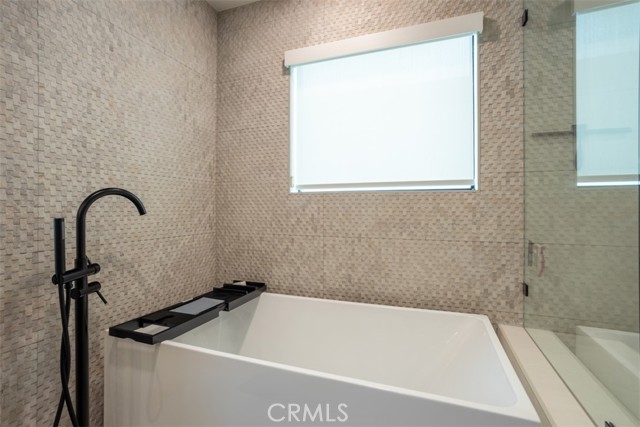 Detail Gallery Image 38 of 64 For 307 18th St, Huntington Beach,  CA 92648 - 3 Beds | 3/1 Baths