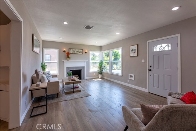 3 Bed Home for Sale in Compton, California