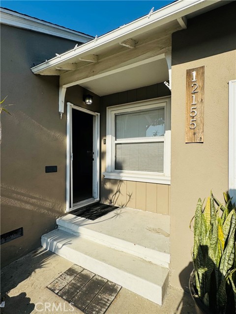 12155 Dunrobin Avenue, Downey CA: https://media.crmls.org/medias/f991e878-9dba-419b-9ac5-55215a41535d.jpg
