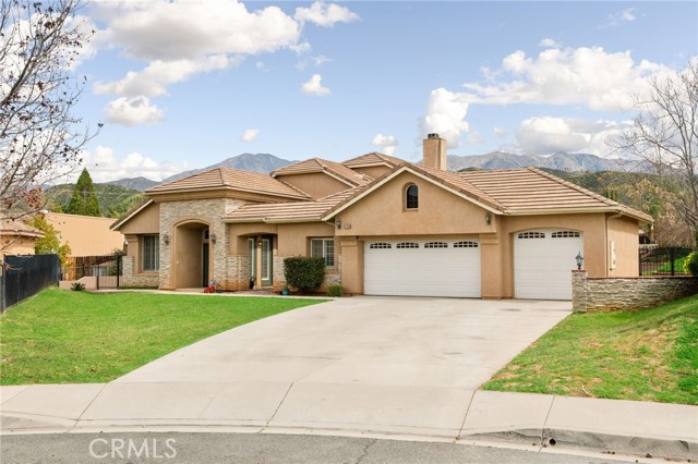 Detail Gallery Image 2 of 36 For 12953 Lynd Ct, Yucaipa,  CA 92399 - 4 Beds | 3/1 Baths