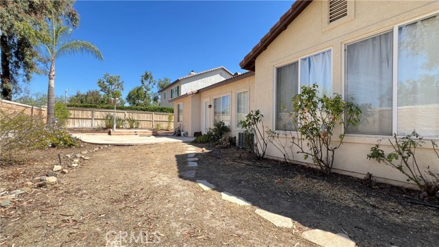 Detail Gallery Image 21 of 21 For 679 Shasta Dr, Corona,  CA 92881 - 3 Beds | 2 Baths