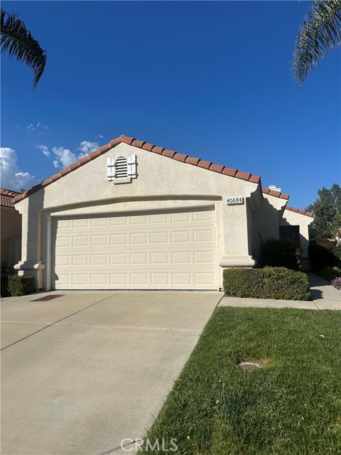 40684 Corte Albara, Murrieta CA: https://media.crmls.org/medias/f9930598-61c7-482b-83aa-76e8c79568c8.jpg