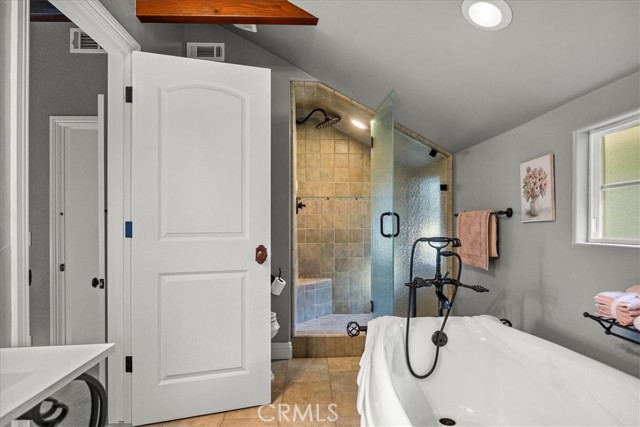 Detail Gallery Image 25 of 41 For 28906 Palisades Dr, Lake Arrowhead,  CA 92352 - 4 Beds | 3/1 Baths