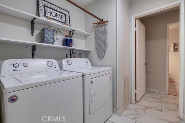 2846 Nandina Drive, Palmdale CA: https://media.crmls.org/medias/f9933412-221f-4486-a583-4858f61bfd36.jpg