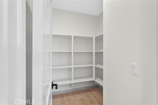 Detail Gallery Image 9 of 34 For 17795 Vista Point Dr, Victorville,  CA 92395 - 4 Beds | 3 Baths