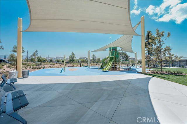 232 Junco, Irvine CA: https://media.crmls.org/medias/f9965892-9a8f-4aff-91fb-f3aa6e296029.jpg