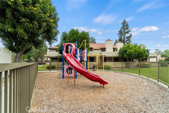 Detail Gallery Image 19 of 24 For 10151 Arrow #104,  Rancho Cucamonga,  CA 91730 - 2 Beds | 2 Baths