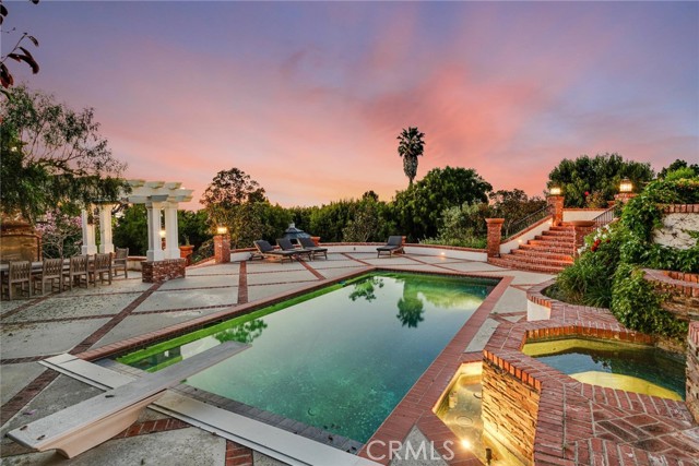 Detail Gallery Image 30 of 54 For 1409 via Arco, Palos Verdes Estates,  CA 90274 - 7 Beds | 5/2 Baths