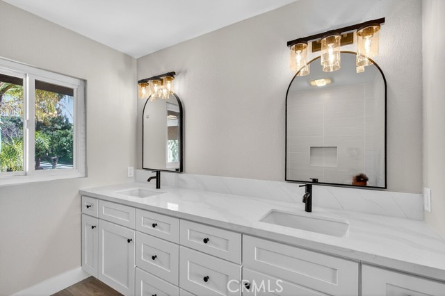 Image 19 of 31 For 783 Ruby Lane