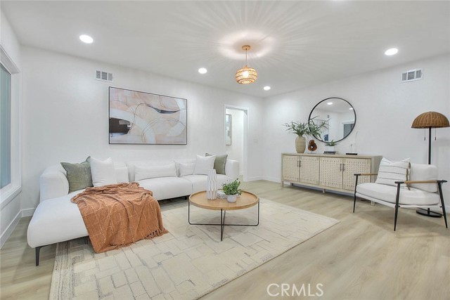 5503 Mesagrove, Whittier CA: https://media.crmls.org/medias/f99a2d96-9818-4d09-8e91-cc3c9eb6cb7d.jpg
