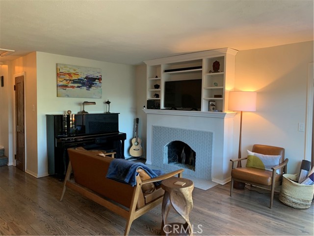 Image 3 for 631 Pheasant Dr, Los Angeles, CA 90065